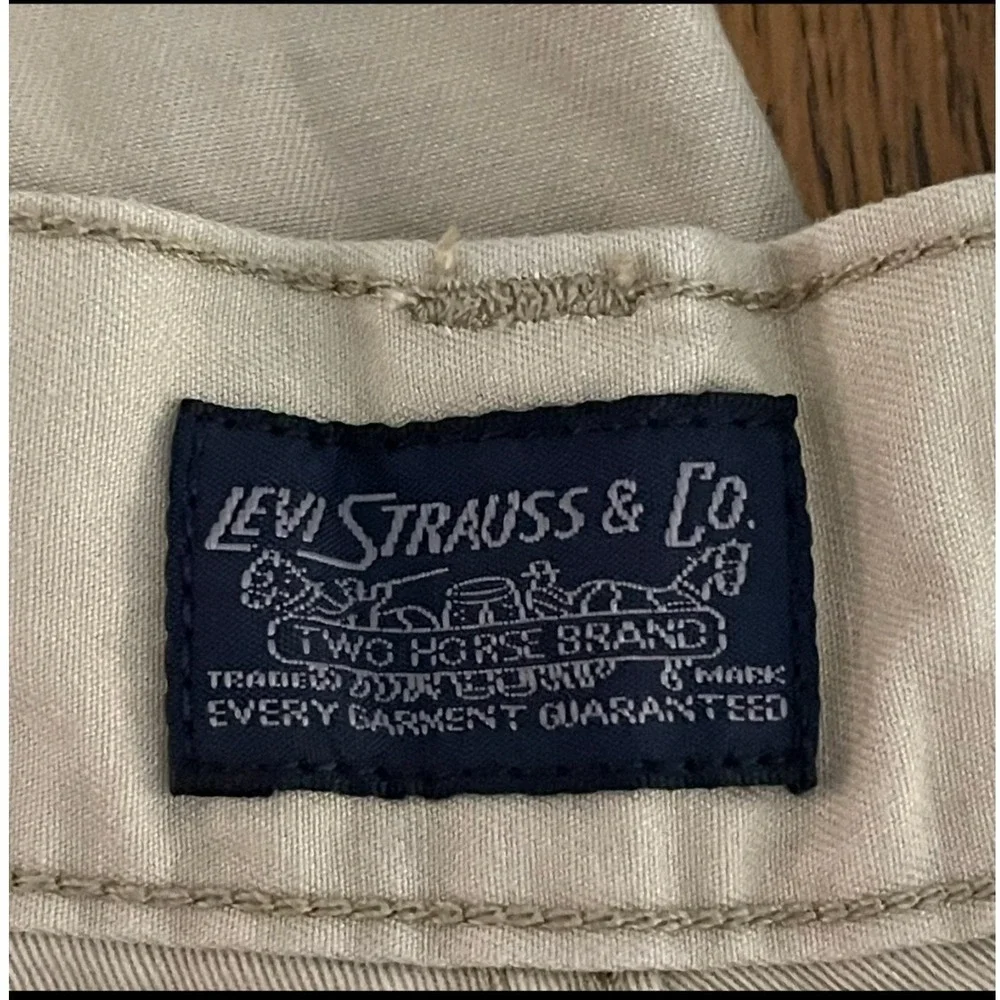 Levis Mens Tan Khaki Cargo Shorts Multi Pocket Utility W42 36610-8091